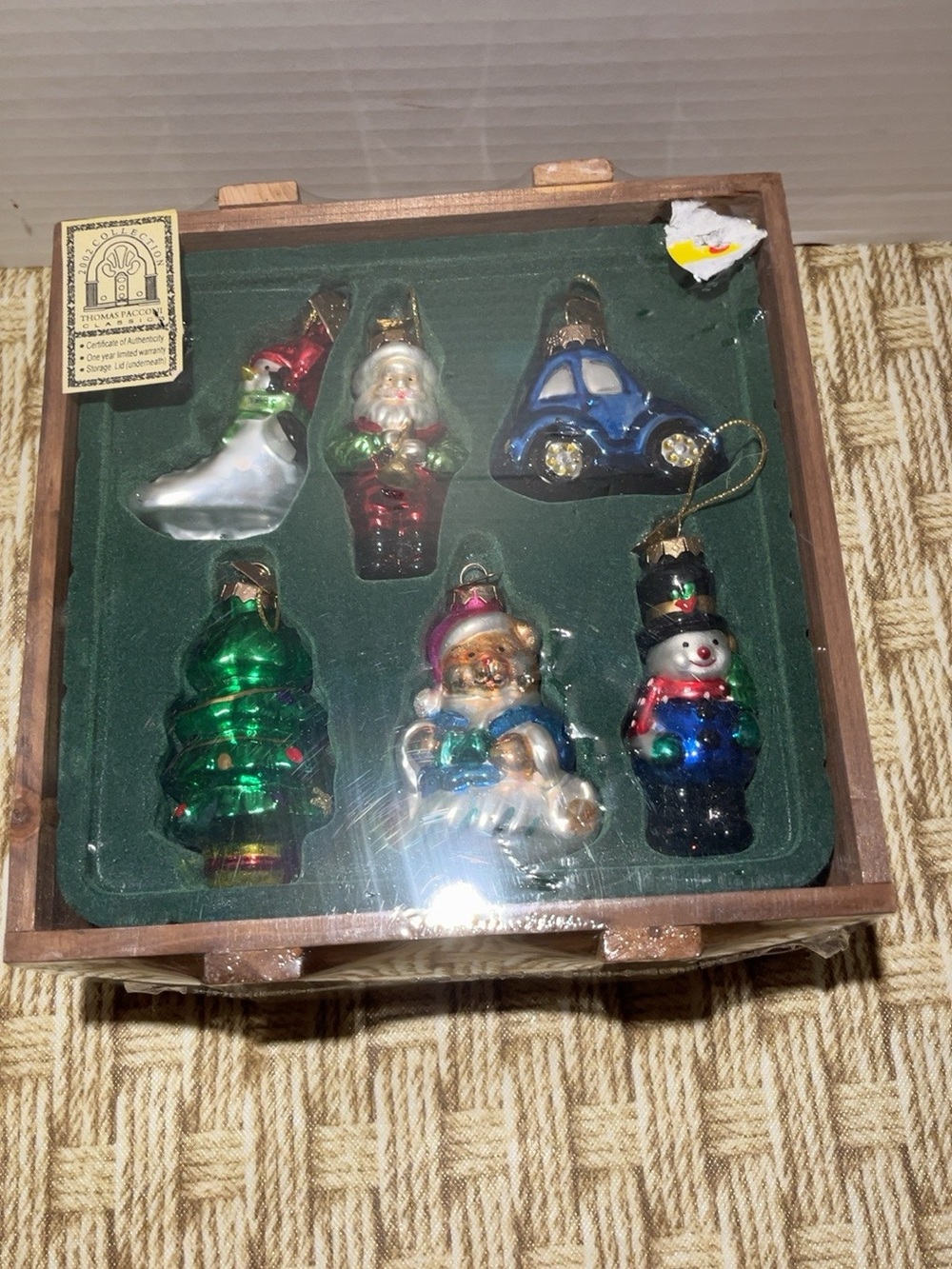 Thomas Pacconi Classics 2002 Set of 6 Blown Glass Christmas Ornaments Wood Box